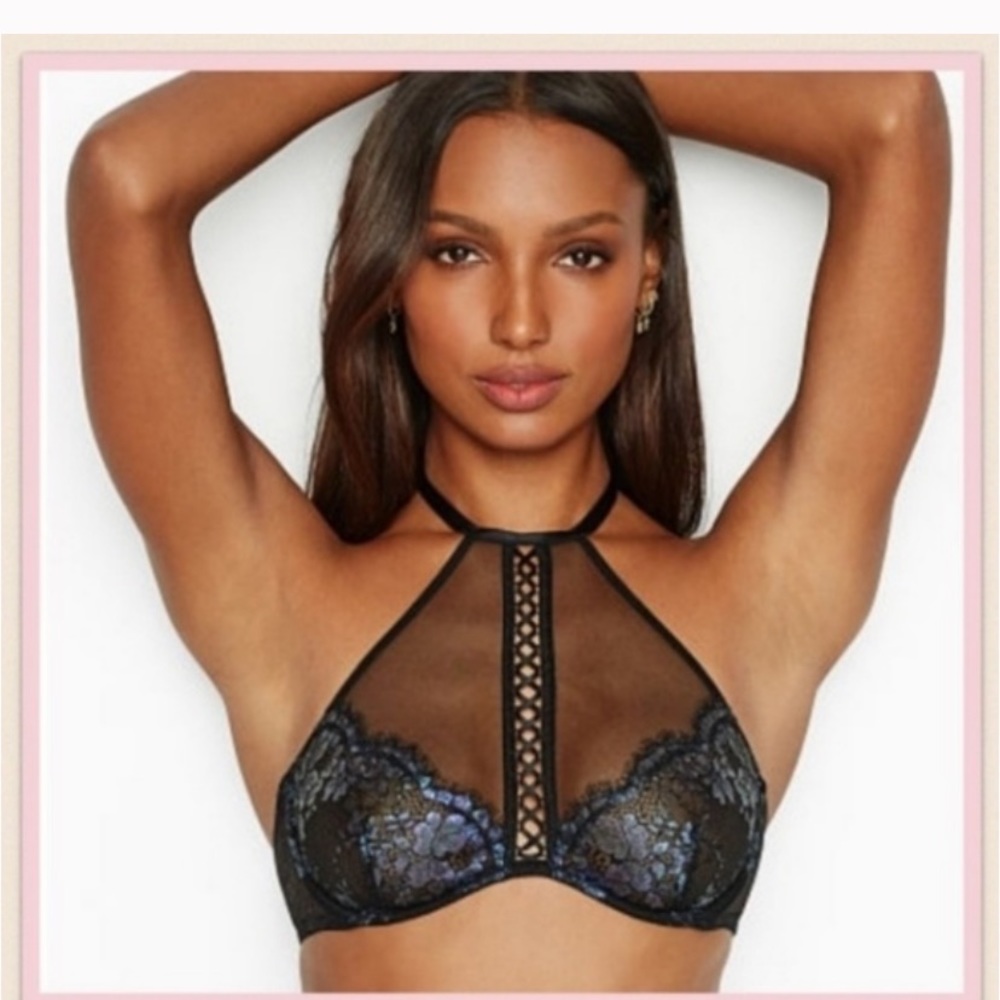 VICTORIA’S SECRET very sexy Bralette size large NWT lingerie bra